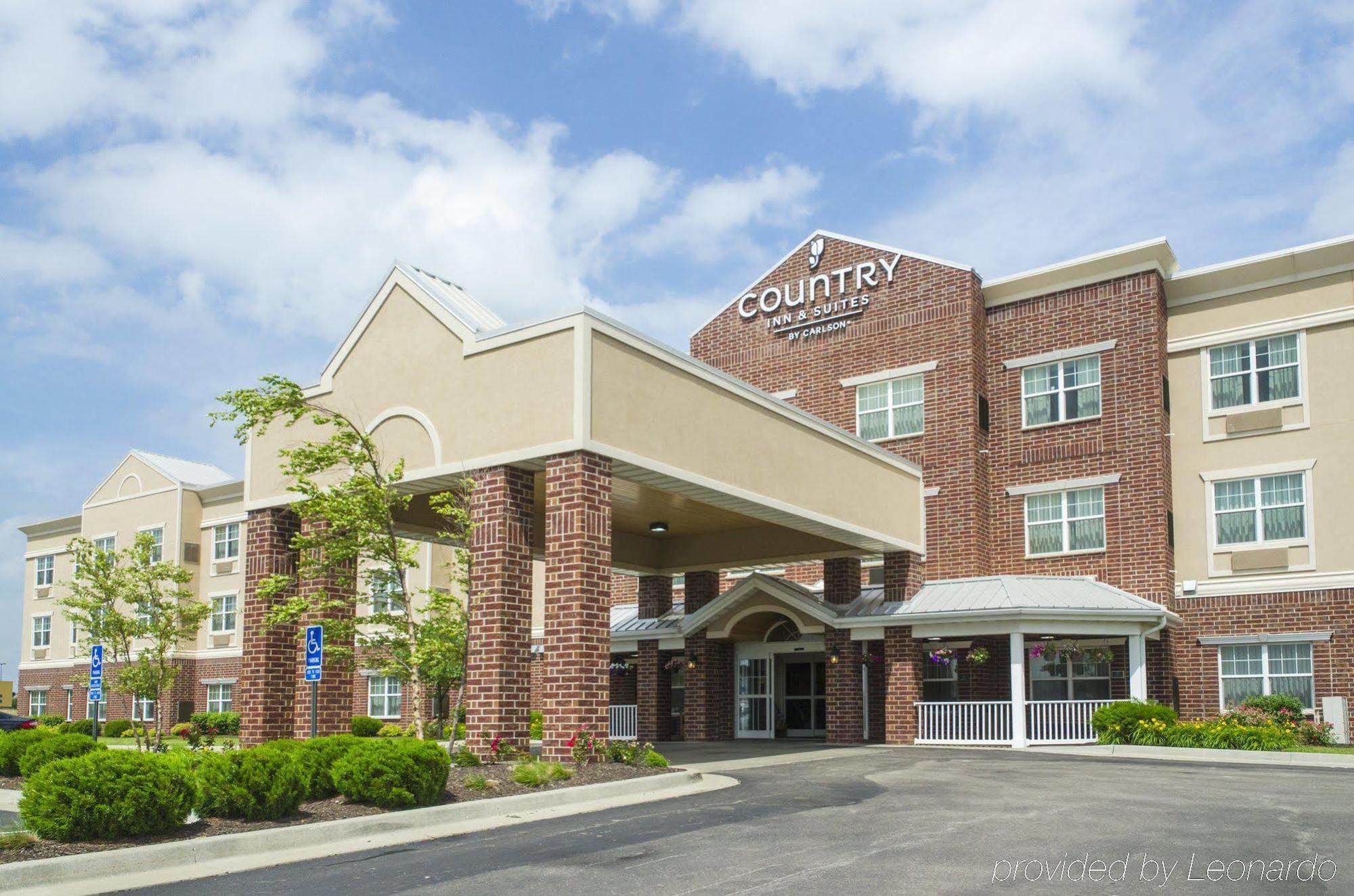 Country Inn & Suites By Radisson, Kansas City At Village West, Ks Bonner Springs Екстер'єр фото